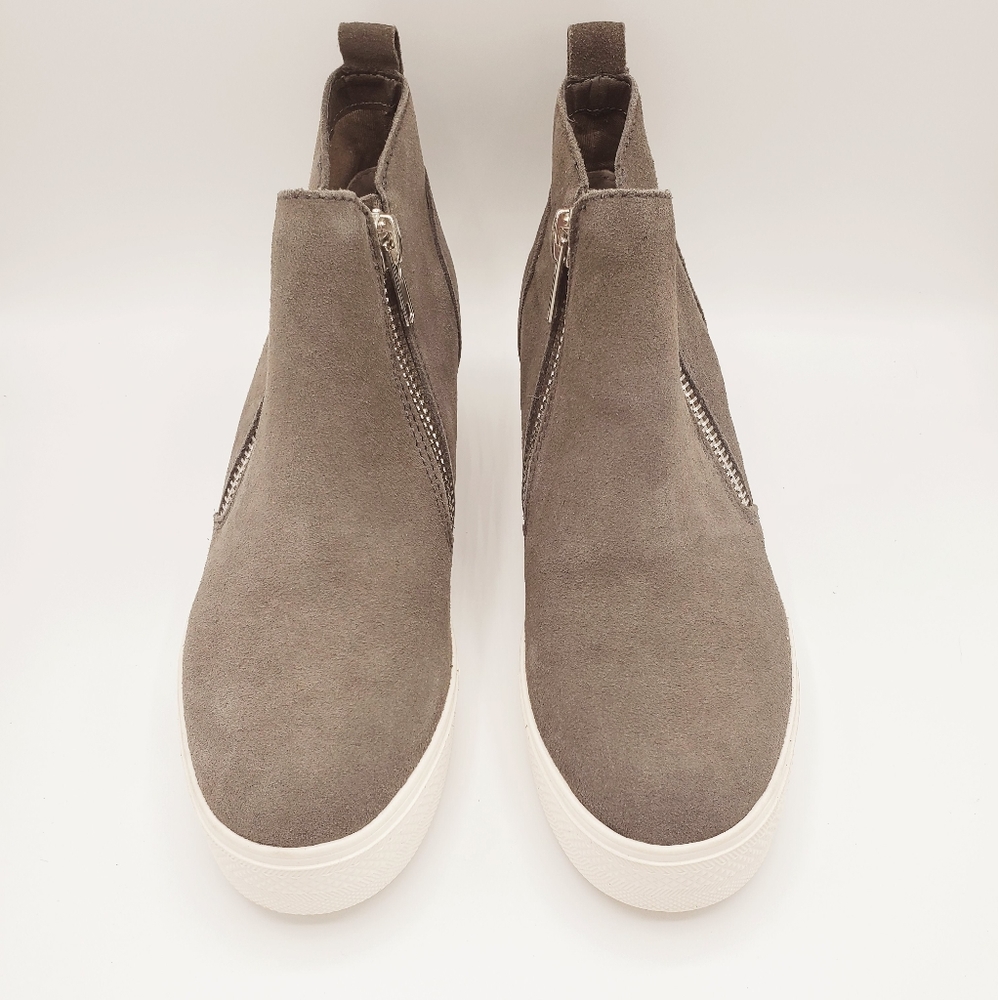Steve Madden Wedgie sneakers, Gray, NWOB - Picture 2 of 8